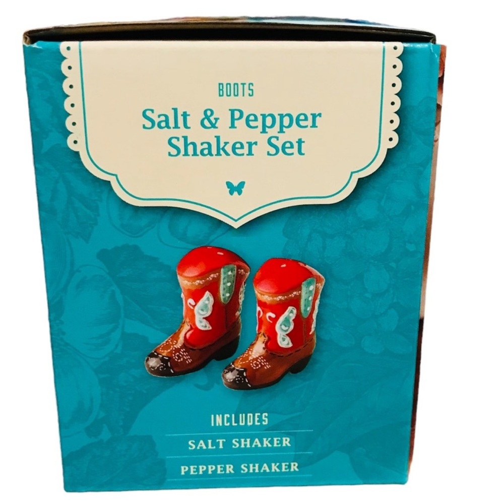 The Pioneer Woman Food Network
Cowboy Boots Salt & Pepper
Shaker Set